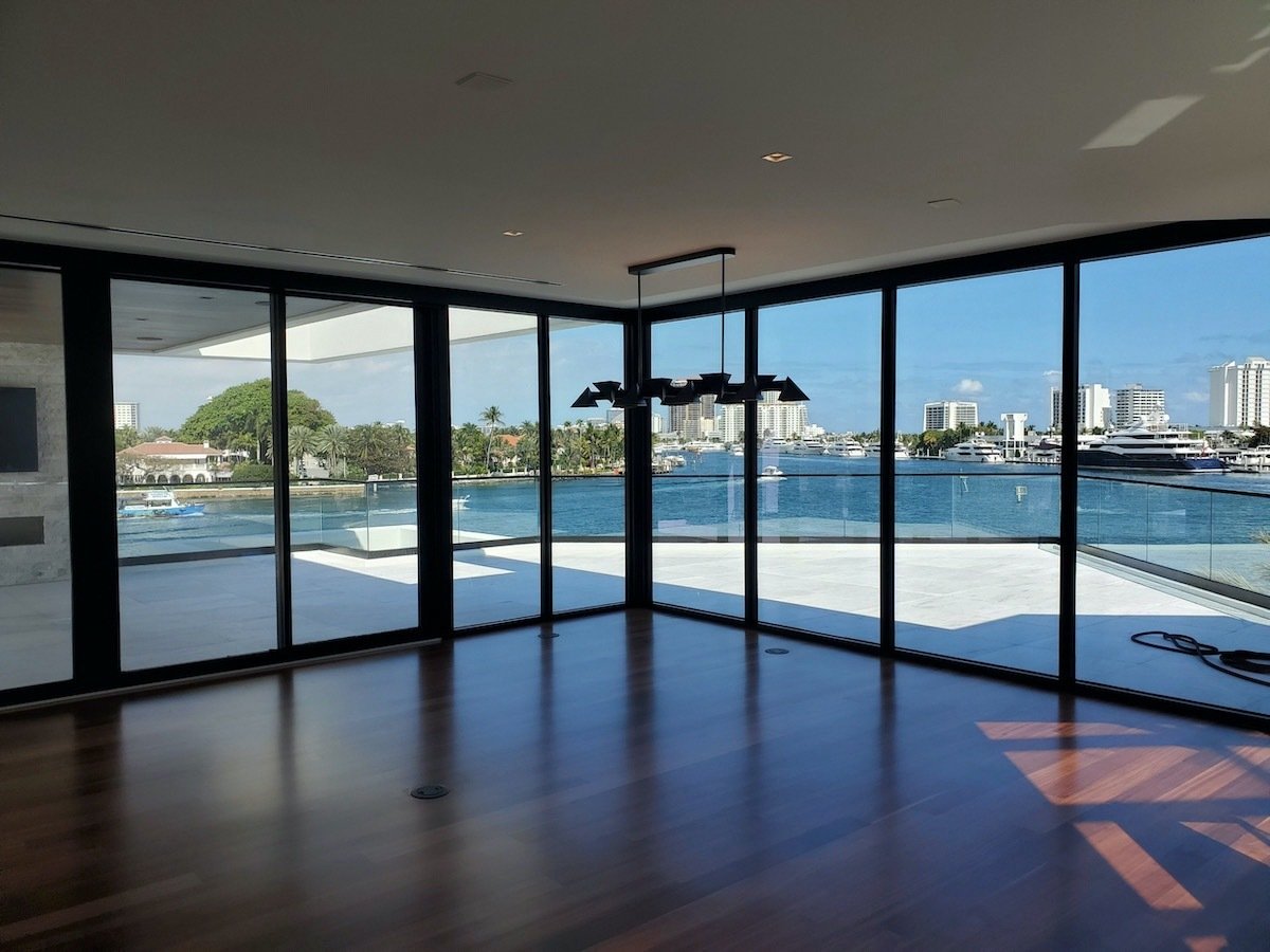 Is Home Window Tinting Worth It in Plantation, Florida