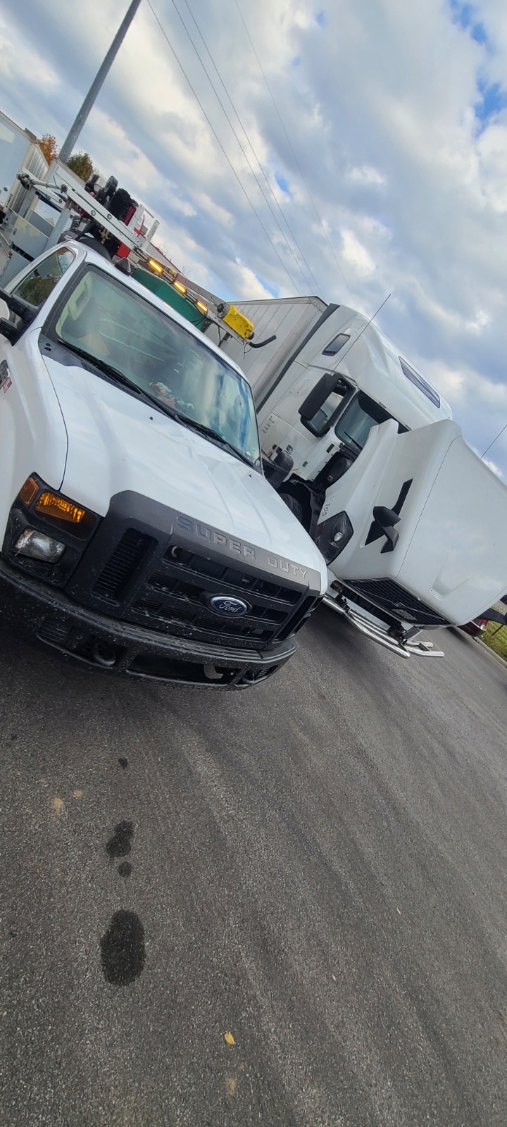 24/7 St Louis Mobile Truck Repair, a St Louis Mobile Truck Repair Company, Provides Top-of-The-Line Mobile Truck Repair Services in St Ann, Missouri