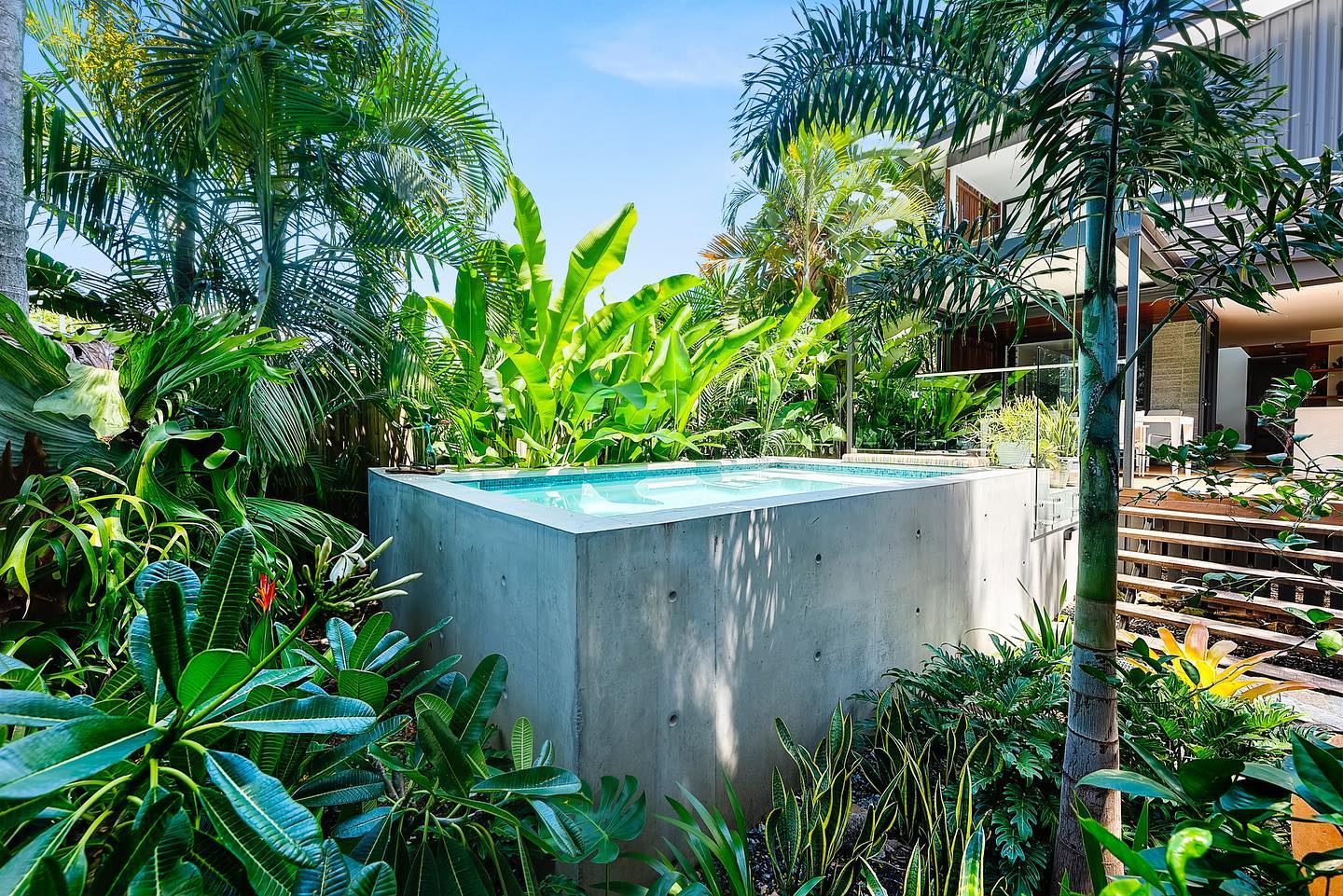 ezy-living-pools-is-helping-brisbane-qld-clients-with-plunge-pools