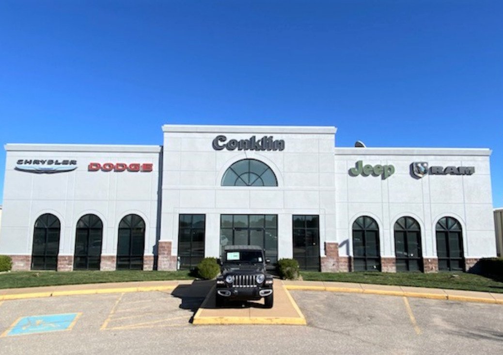 Conklin Chrysler Dodge Jeep Ram Newton is the Go-to Jeep Dealer for a Seamless Buying Experience