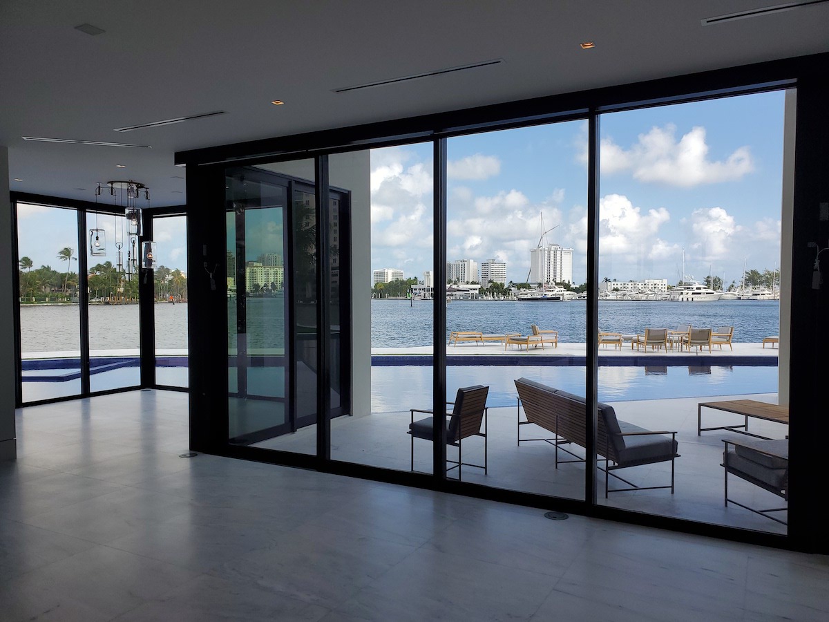 Decorative Home Window Tinting Experts in Boynton Beach, FL Provide