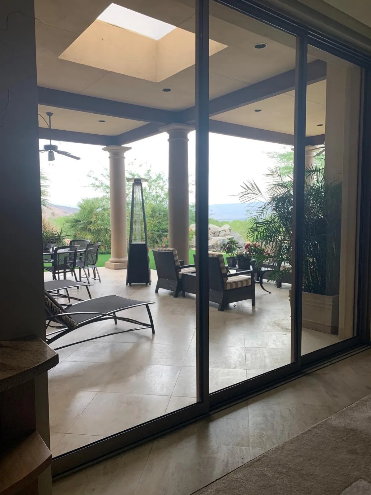 Top Notch Glass and Doors Sets the Standard for Premium Window Installation in Palm Springs